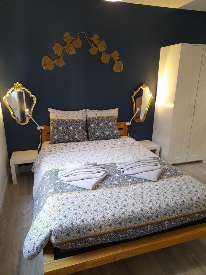 17, Face A La Gare Apartment Lannion Exterior photo