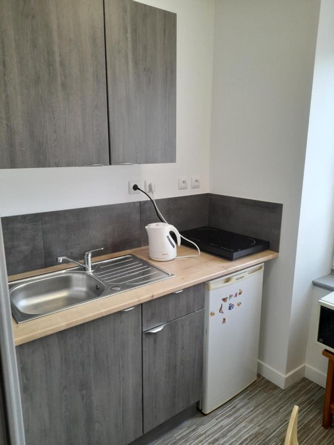 17, Face A La Gare Apartment Lannion Exterior photo